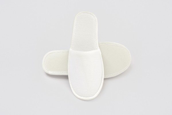 Ambra Slipper geschlossen weiß Größe 29